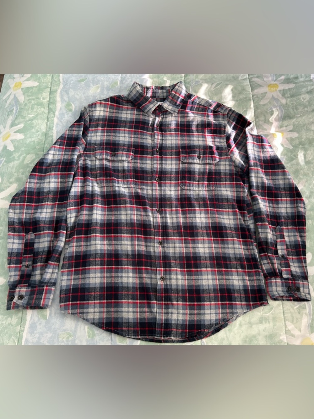 Goodfellow & Co Navy Blue White Red Flannel Button Up Large Standard